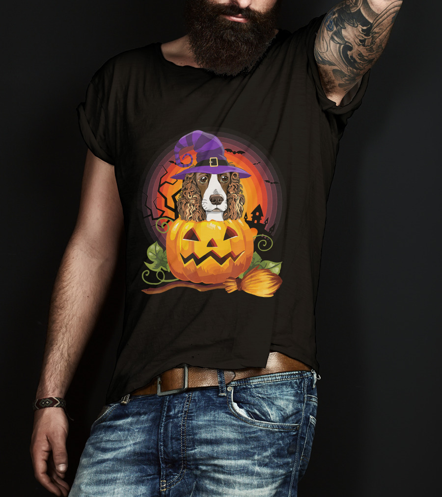 Dog Lover English Cocker Spaniel Witch Pumpkin Halloween Scene T-Shirt