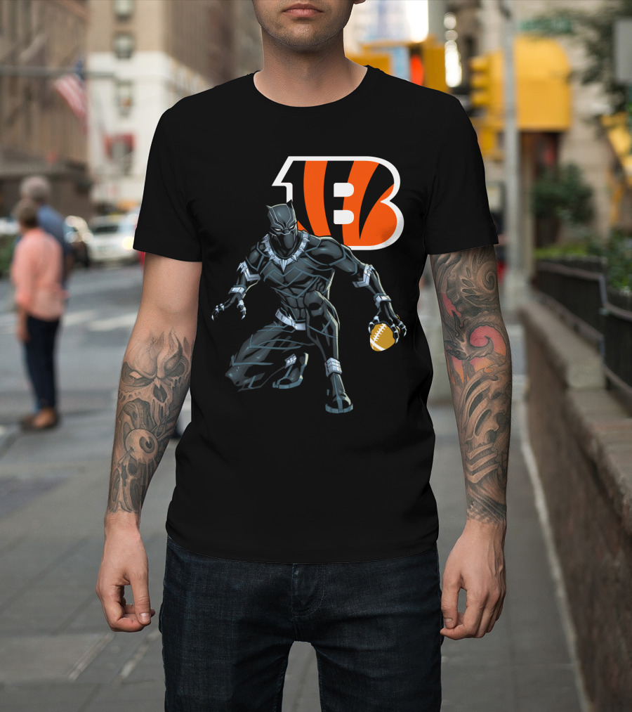 Cincinnati Bengals Black Panther Football T-Shirt