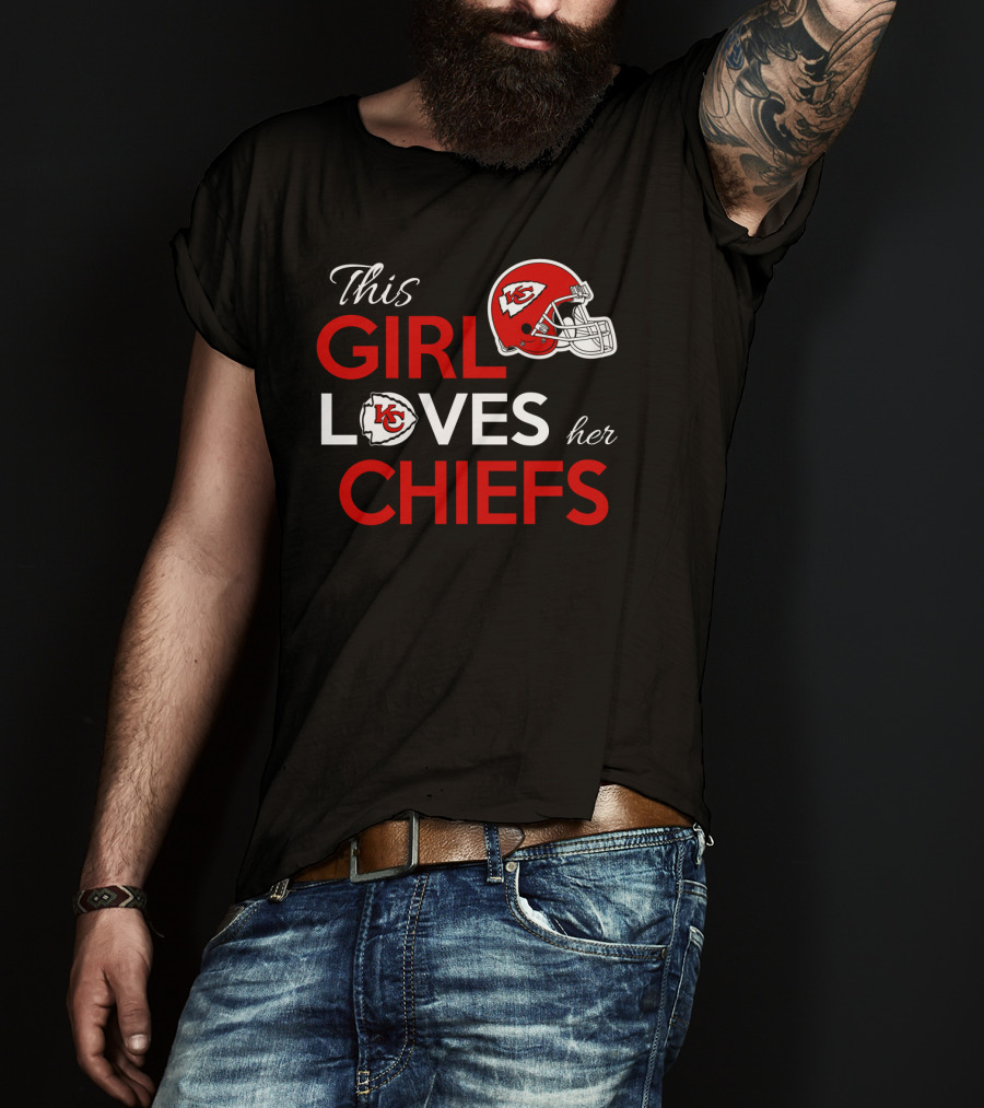 This Girl Loves Her Kansas City Chiefs Chiefs Helmet T-Shirt