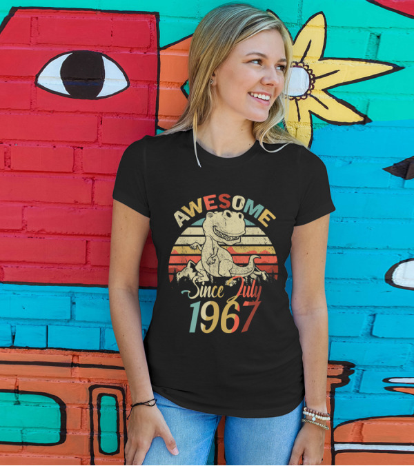 Awesome Since July 1967 Vintage Dinosaur Retro Birthday T-Shirt